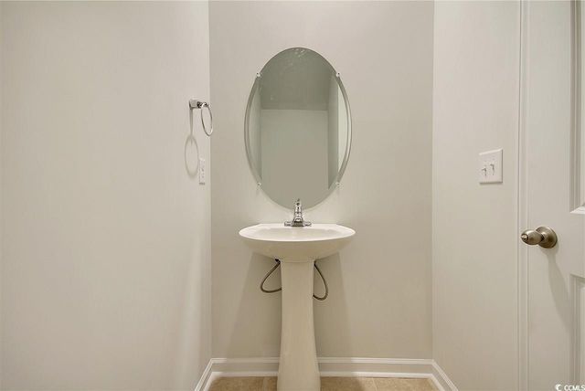 527 Havasu St., Little River, SC 29566