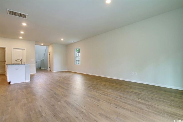 527 Havasu St., Little River, SC 29566