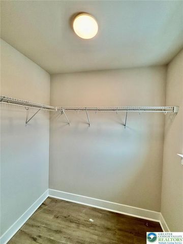 1411 Greenview Drive 20, Bethlehem City, PA 18018