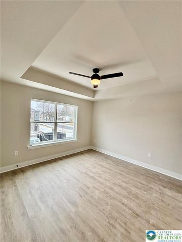 1411 Greenview Drive 20, Bethlehem City, PA 18018