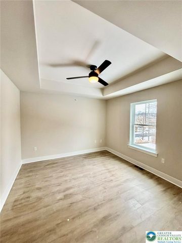 1411 Greenview Drive 20, Bethlehem City, PA 18018