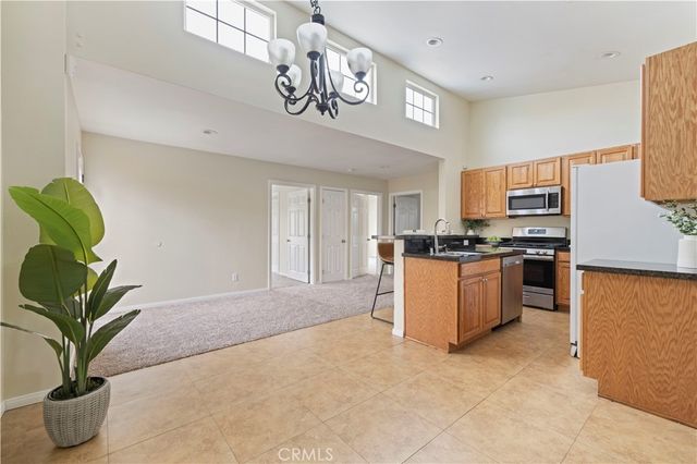27508 Esterbrook, Canyon Country, CA 91351