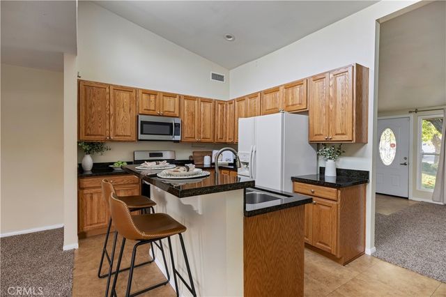 27508 Esterbrook, Canyon Country, CA 91351