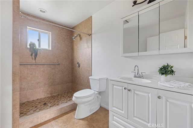 27508 Esterbrook, Canyon Country, CA 91351