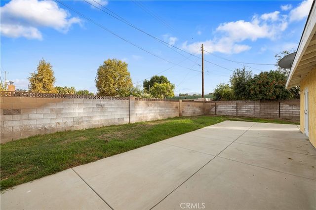 27508 Esterbrook, Canyon Country, CA 91351