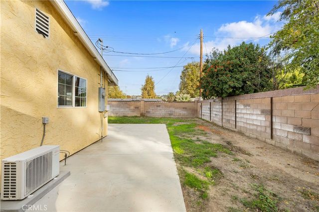 27508 Esterbrook, Canyon Country, CA 91351