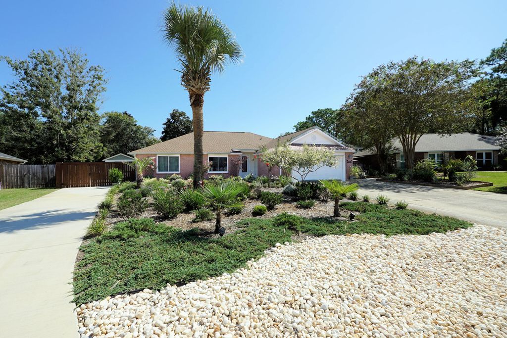 4419 Southminster Circle, Niceville, FL 32578