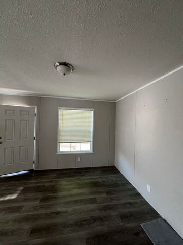 4647 Red Apple Court NW 91, Walker, MI 49534
