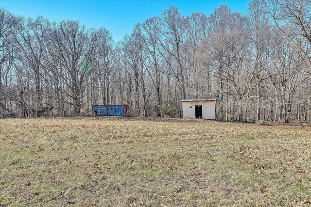 1075 Breezy Hill RD, Vinton, VA 24179