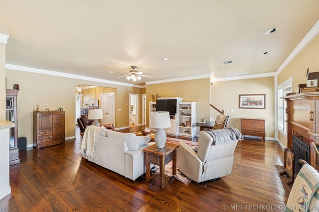 7408 N 202nd East Avenue, Owasso, OK 74055
