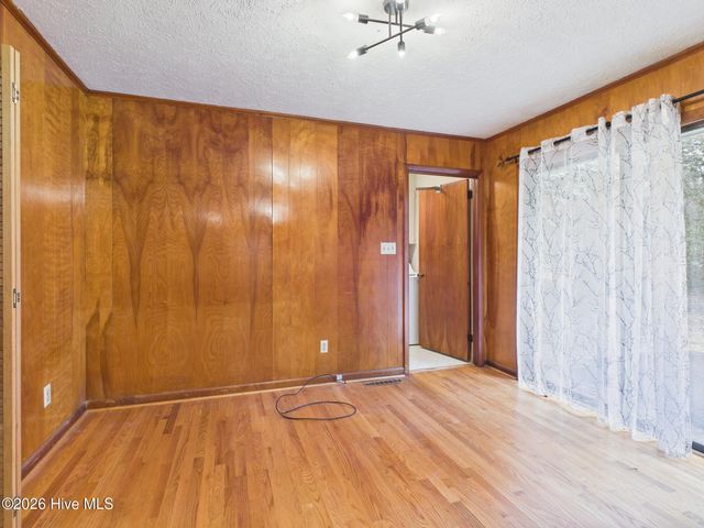 550 N Leak Street, Southern Pines, NC 28387