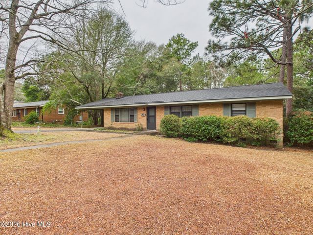 550 N Leak Street, Southern Pines, NC 28387