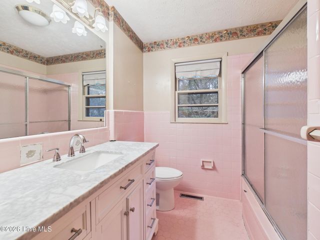 550 N Leak Street, Southern Pines, NC 28387