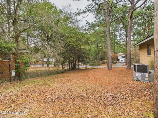 550 N Leak Street, Southern Pines, NC 28387