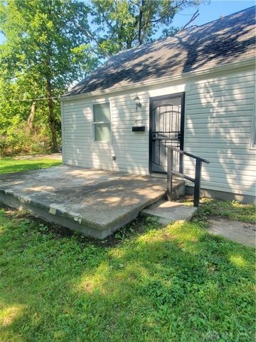 4500 Eichelberger Avenue, Dayton, OH 45406