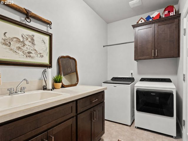 1808 Se 43RD Way, Brush Prairie, WA 98606