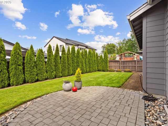 1808 Se 43RD Way, Brush Prairie, WA 98606