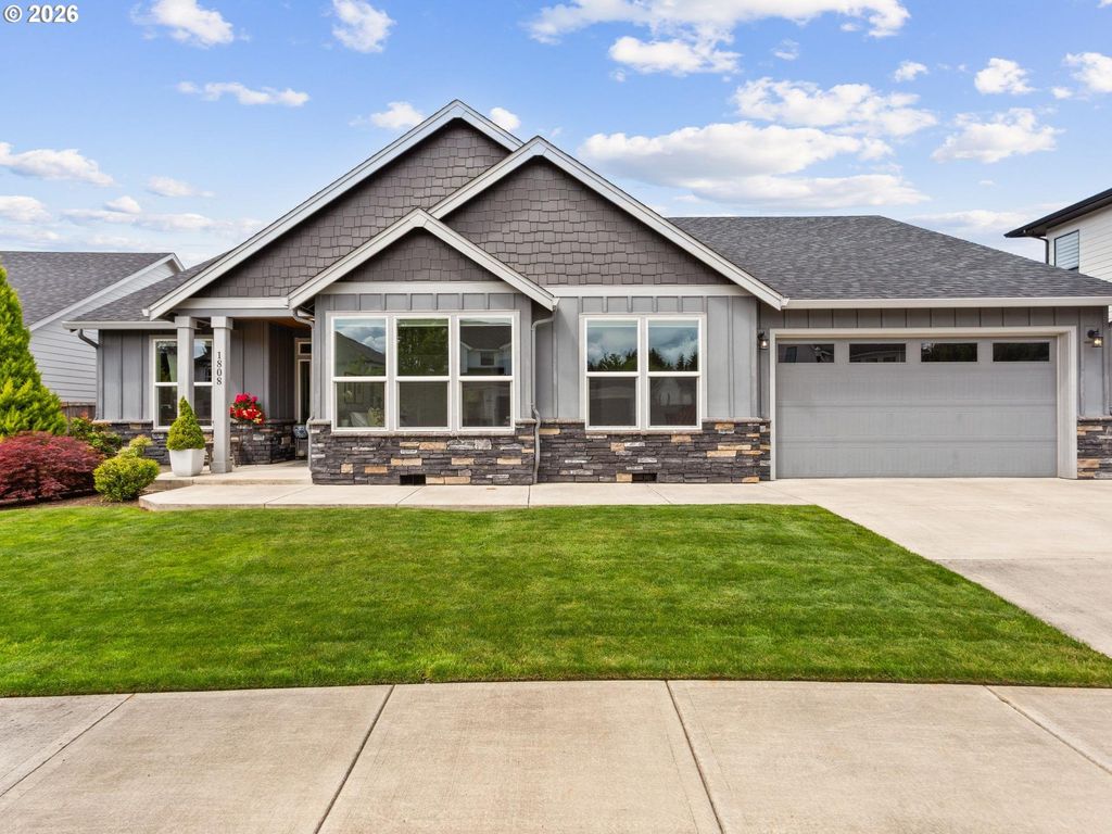 1808 Se 43RD Way, Brush Prairie, WA 98606
