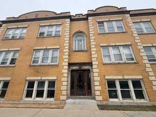 6833 21st Street 1E, Berwyn, IL 60402