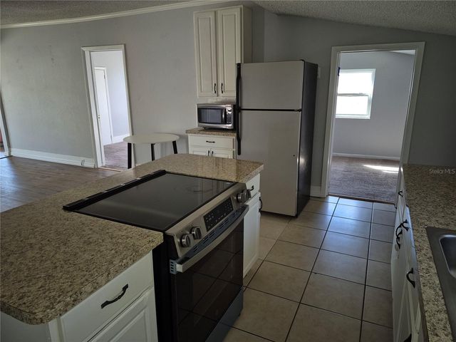 3104 E ELLICOTT STREET, Tampa, FL 33610