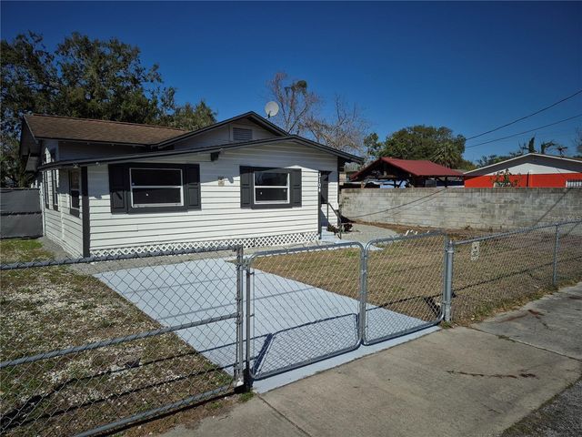 3104 E ELLICOTT STREET, Tampa, FL 33610