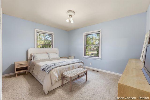 2525 Bristolwood Drive, Grand Rapids, MI 49544