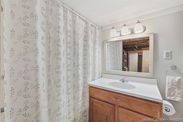 2525 Bristolwood Drive, Grand Rapids, MI 49544