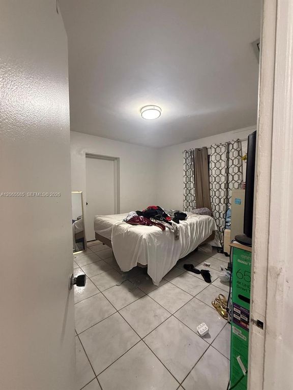 Image 17 of property listing at 3461 NW 171st St, Miami Gardens, FL 33056