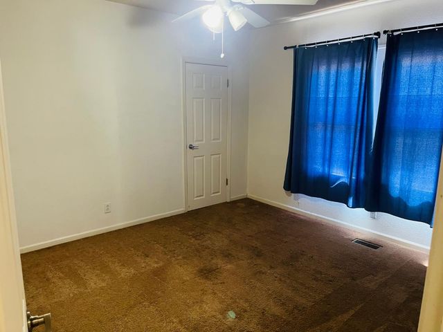 1222 W Flora St, Stockton, CA 95203