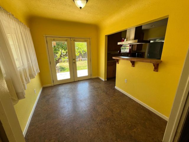 1222 W Flora St, Stockton, CA 95203