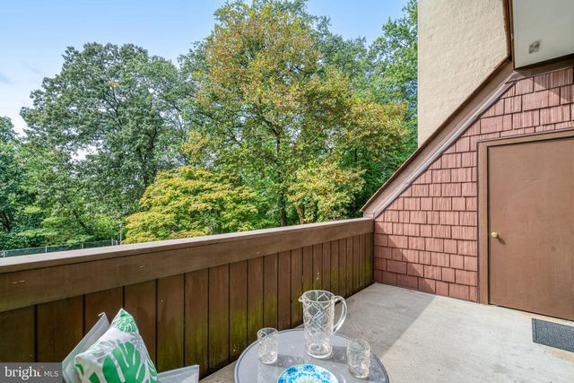 2118 S QUINCY ST, Arlington, VA 22204