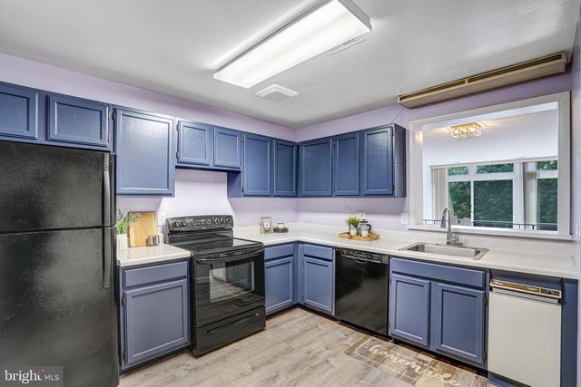 2118 S QUINCY ST, Arlington, VA 22204