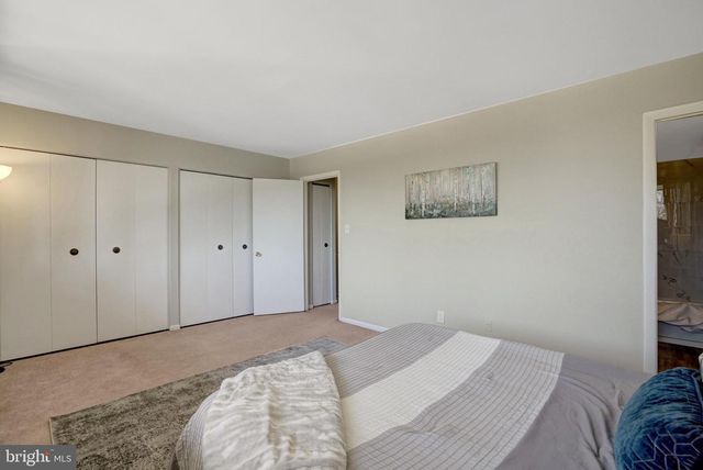 2118 S QUINCY ST, Arlington, VA 22204