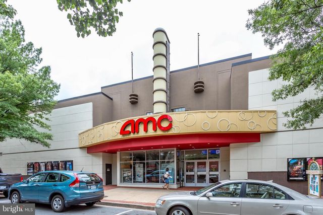 2118 S QUINCY ST, Arlington, VA 22204