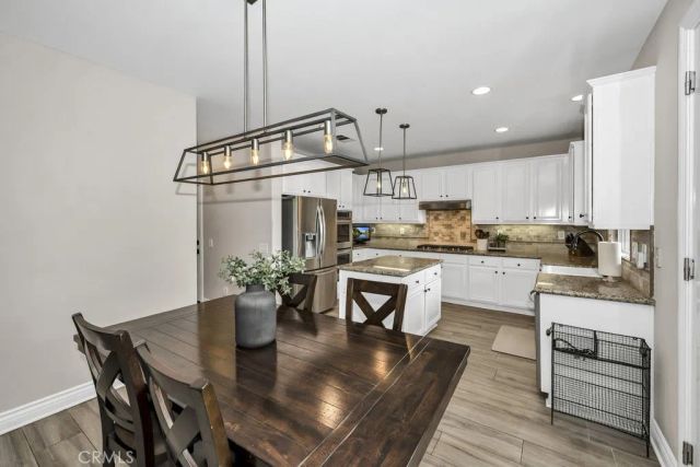 24030 Via Vizcaya, Valencia, CA 91354