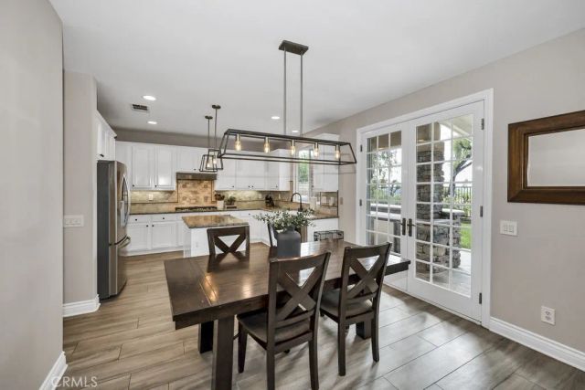 24030 Via Vizcaya, Valencia, CA 91354