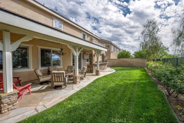 24030 Via Vizcaya, Valencia, CA 91354