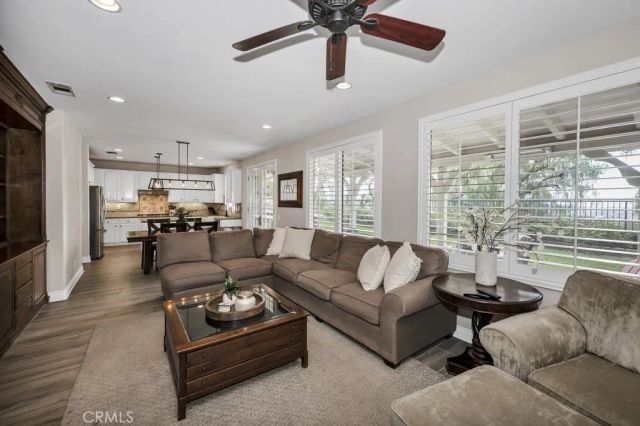 24030 Via Vizcaya, Valencia, CA 91354