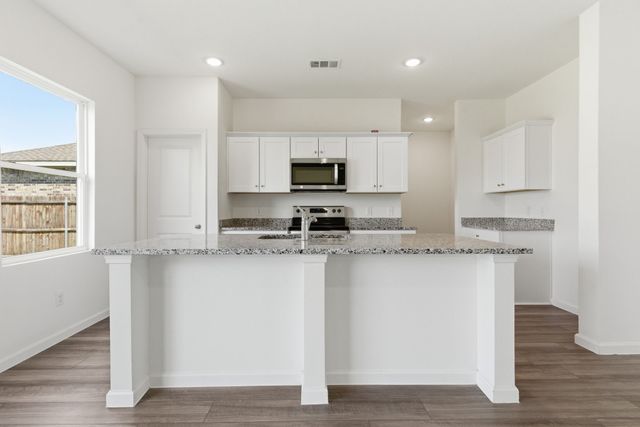 1648 Hossler Trail, Fort Worth, TX 76052