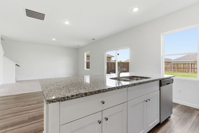 1648 Hossler Trail, Fort Worth, TX 76052