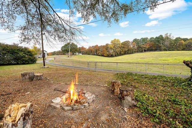 112 Albertson Drive, Dalton, GA 30721