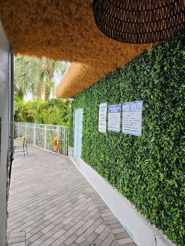 2101 Normandy Dr 312A, Miami Beach, FL 33141