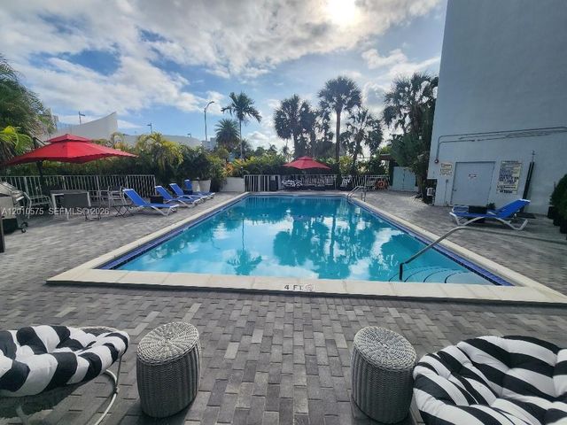 2101 Normandy Dr 312A, Miami Beach, FL 33141