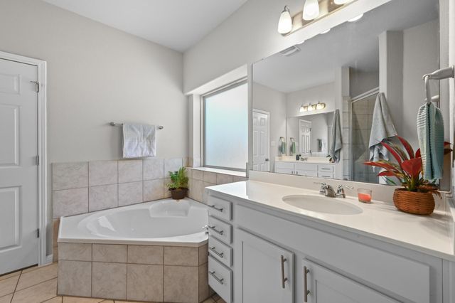 13536 Larrys LN, Manchaca, TX 78652