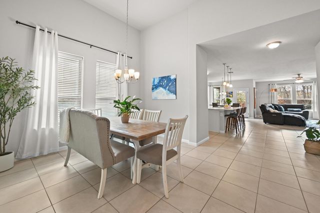 13536 Larrys LN, Manchaca, TX 78652