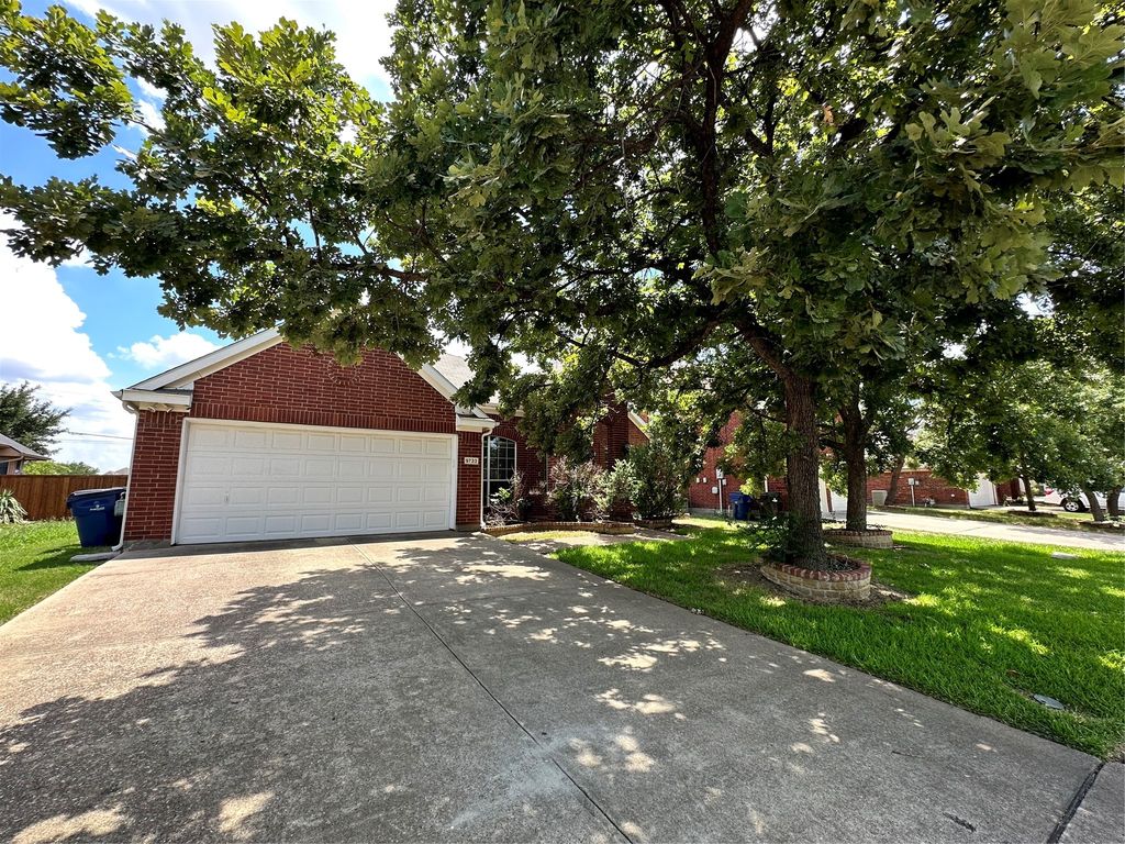 9733 Lovers Lane, Frisco, TX 75035