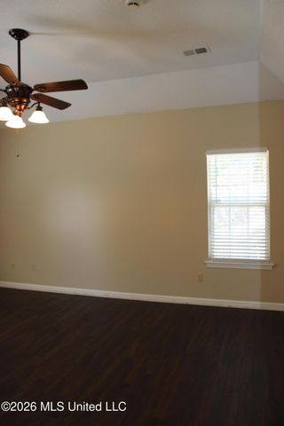 910 Scotch Pine Cove, Southaven, MS 38671