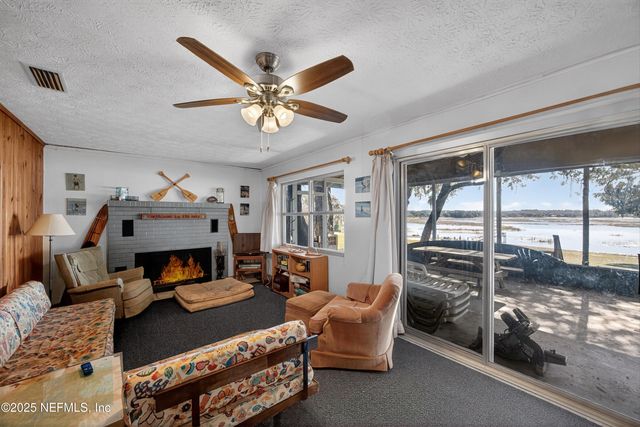 5857 WHITE SANDS Road, Keystone Heights, FL 32656