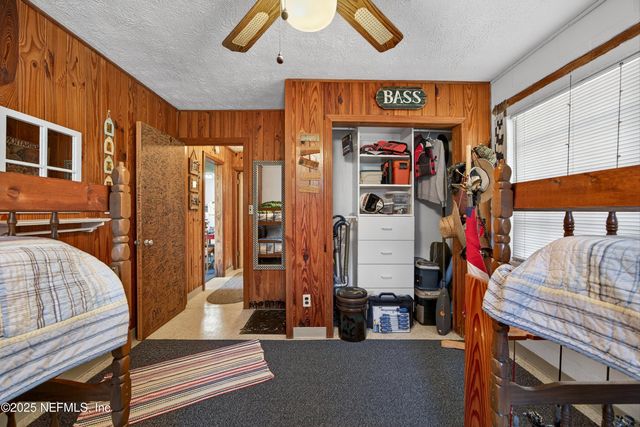 5857 WHITE SANDS Road, Keystone Heights, FL 32656