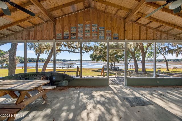 5857 WHITE SANDS Road, Keystone Heights, FL 32656